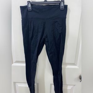 Women’s Medium black Aeropostale leggings